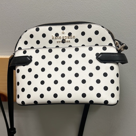 kate spade crossbody purse with polka dot pattern - Picture 2 of 4